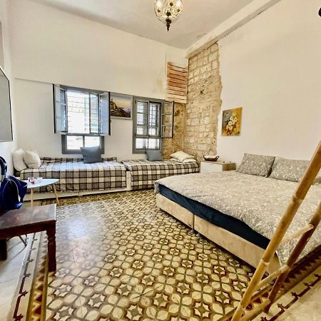 Chateau Akko Appartement Buitenkant foto