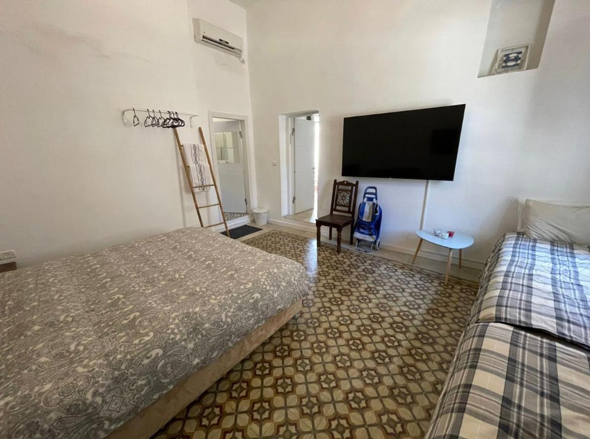 Chateau Akko Appartement Buitenkant foto
